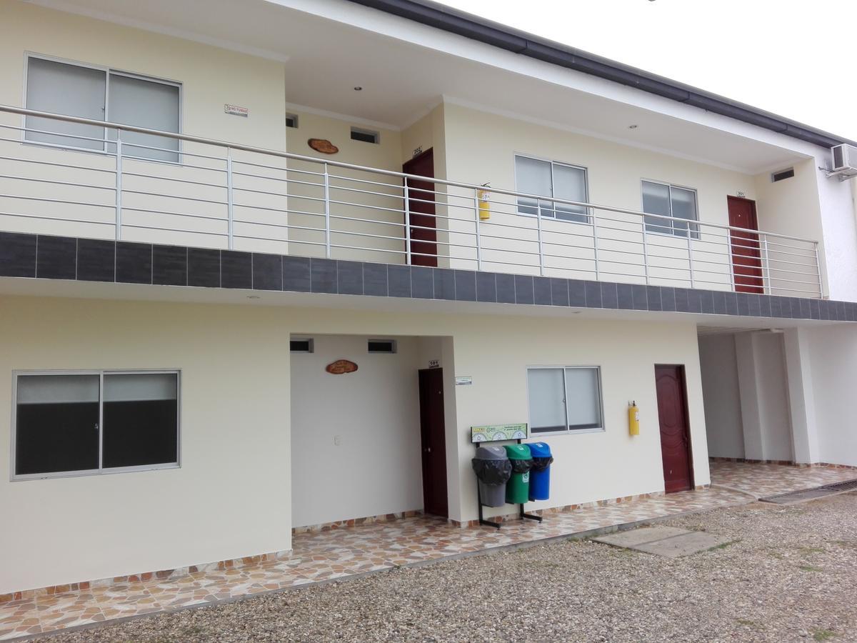 Hotel Prado Country Агуачика Экстерьер фото